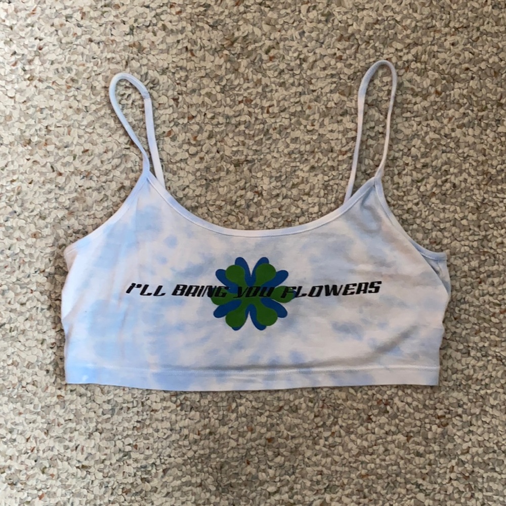 UO cropped tank